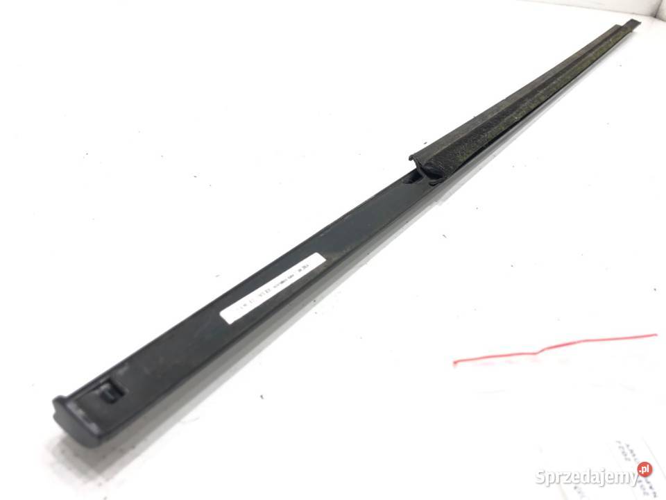 LISTWA ZGARNIAJĄCA TYŁ PRAWA CHROM RENAULT CLIO osobowe podkarpackie