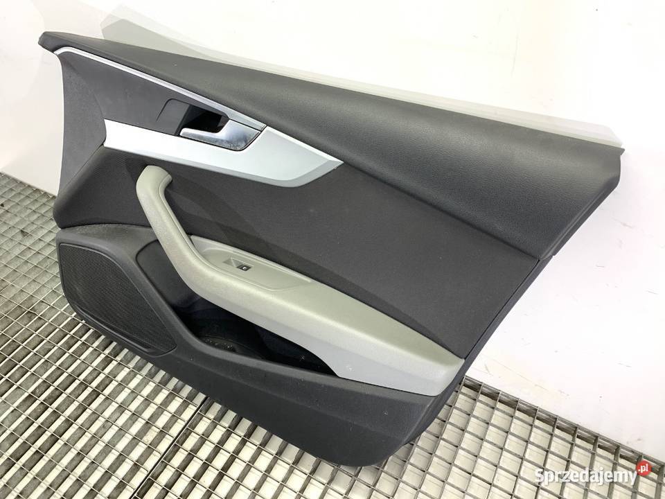 BOCZEK DRZWI PRAWY PRZÓD AUDI A4 B9 Kombi Tapicerki samochodowe