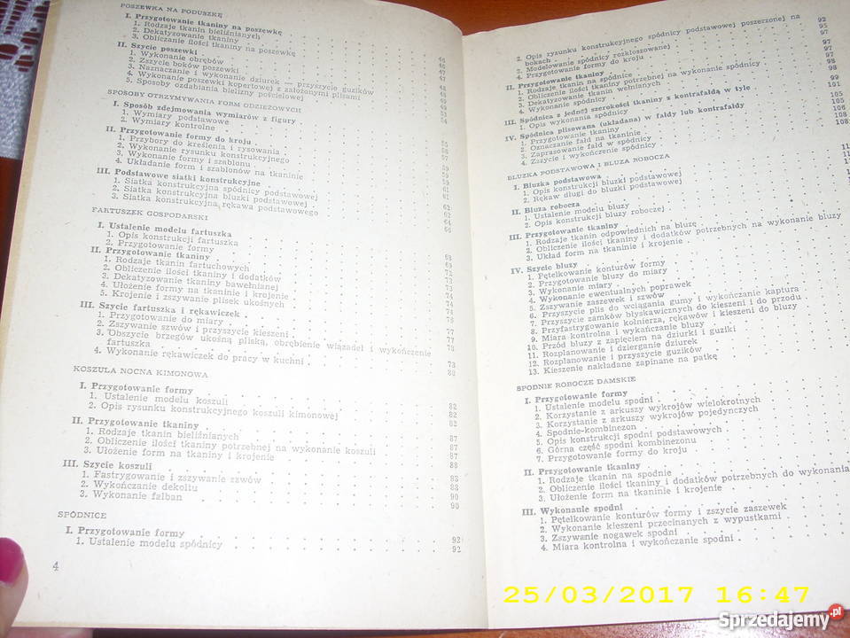 SZYCIE I KONSERWACJA ODZIEŻYStanisława Krysińska