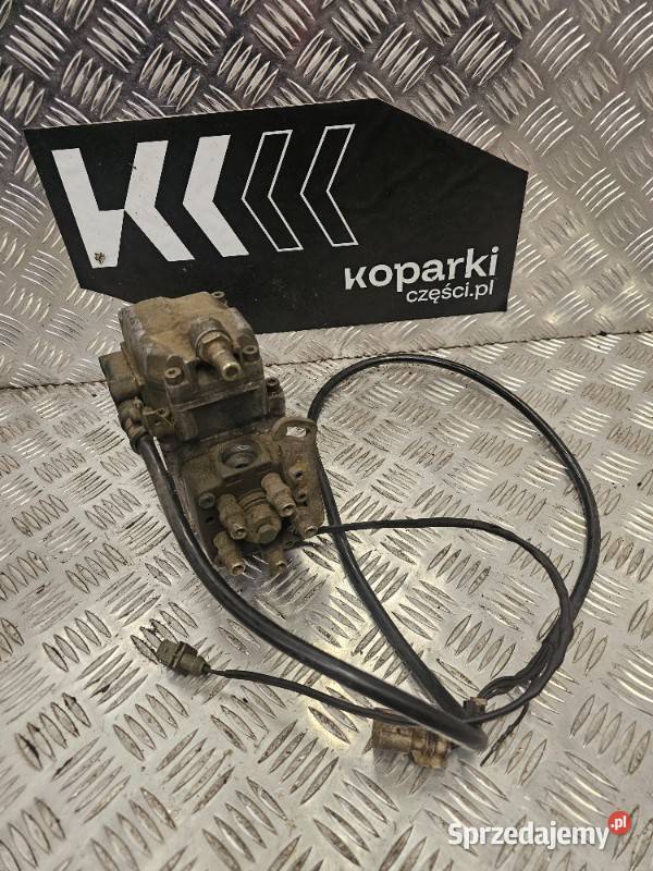 Pompa wtryskowa MercedesBenz Klasa G Sprinter 2T Silnik i osprzęt