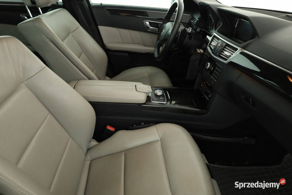 Mercedes E E 350 CDI Piaseczno