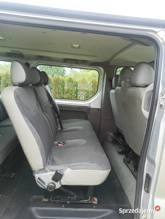 Opel Vivaro 9 osobowy Long 2012 r 20 115 lubelskie Słotwiny sprzedam