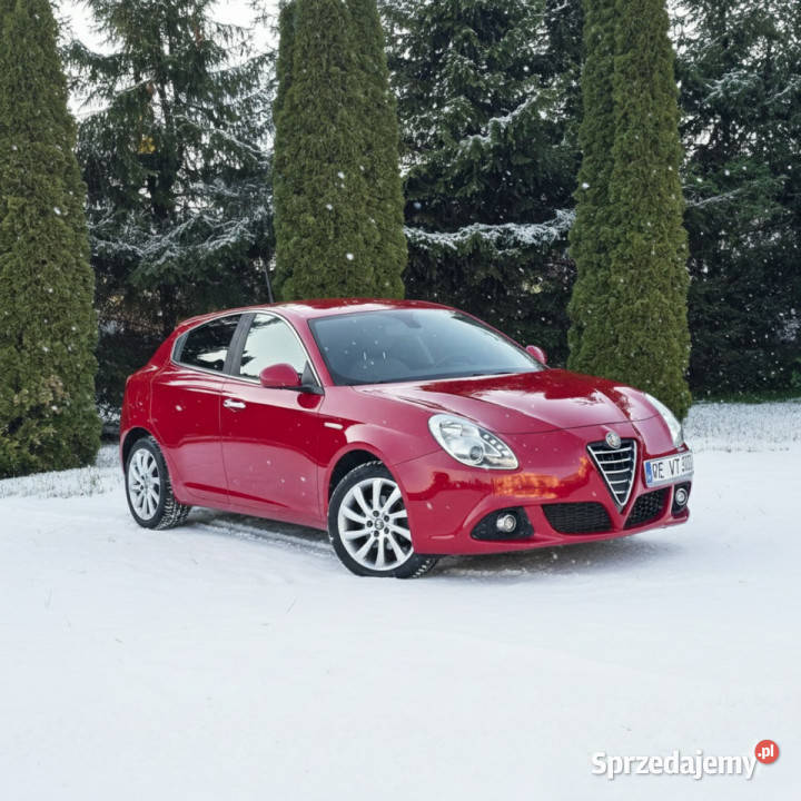 Alfa Romeo Giulietta Alfa Romeo Giulietta 16 120 Rok produkcji 2015