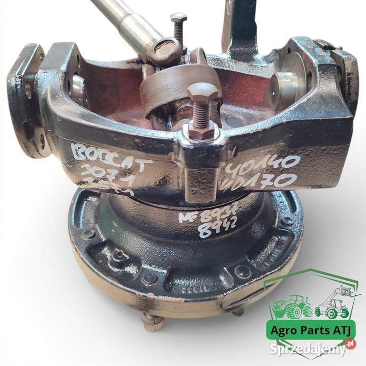 Zwolnica Zwrotnica Piasta 11151 Półoś Carraro Ciechanowiec