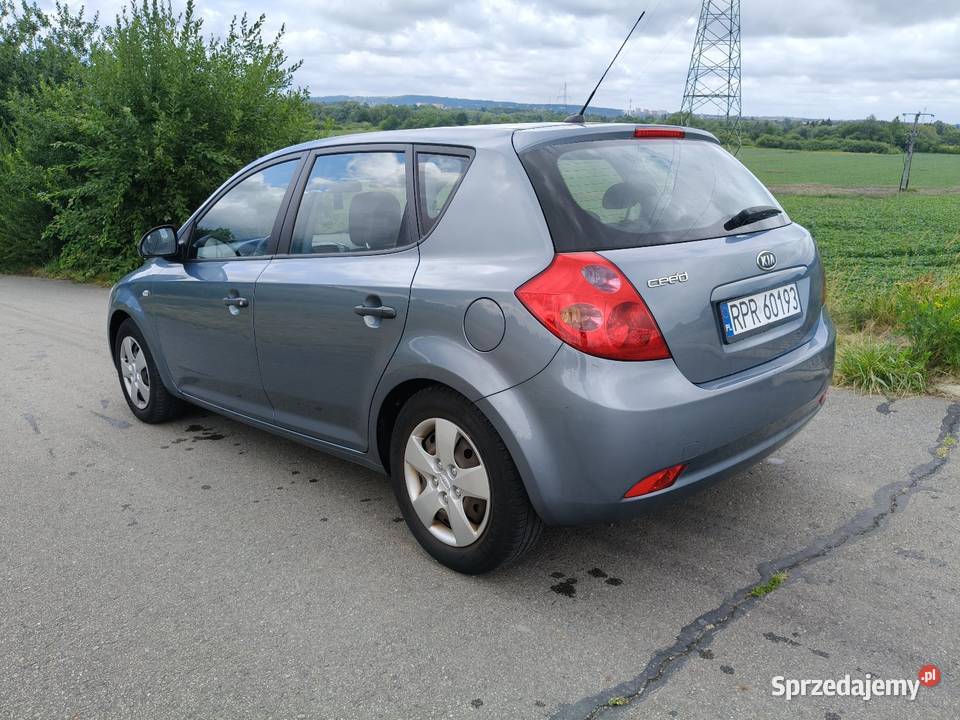 Kia ceed 16 benzyna 2007r Przemyśl