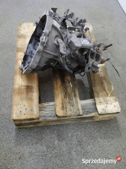 SKRZYNIA BIEGÓW 2500A350 12 16V Mitsubishi Space