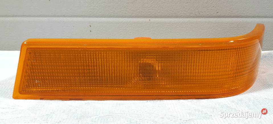 KIERUNKOWSKAZ LEWY PRZÓD MERCEDES VARIO Mielęcin