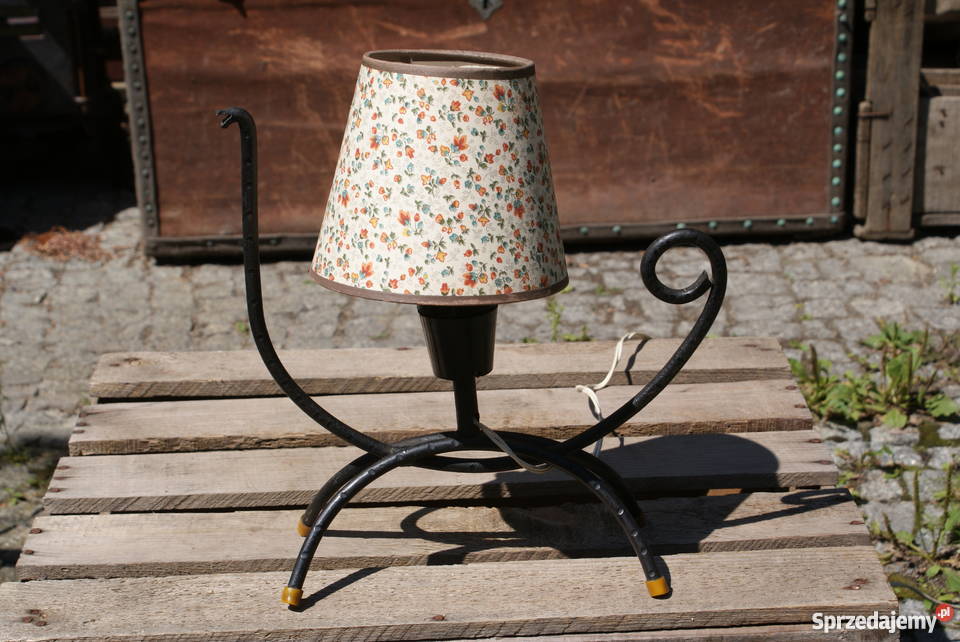 Lampa lampka z okresu PRL metaloplastyka vintage Warszawa