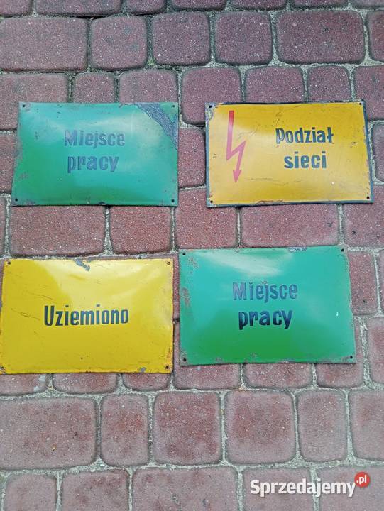 Stare emaliowane tablice informacyjne Ogrodzieniec