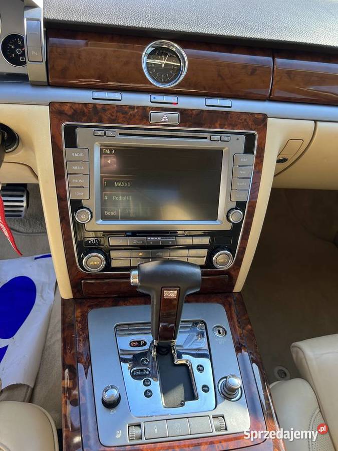 Volkswagen Phaeton 30tdi piękny stan Rok produkcji 2011 Phaeton Olsztyn