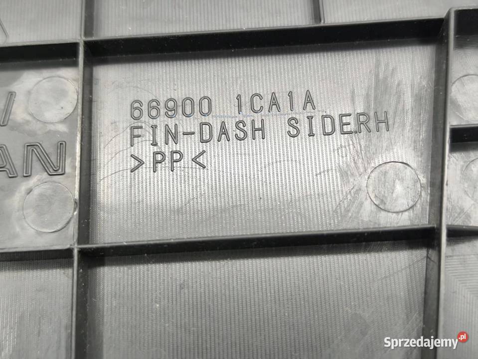 OSŁONA ZAŚLEPKA DESKI LEWA FX II QX70 669001CA0A