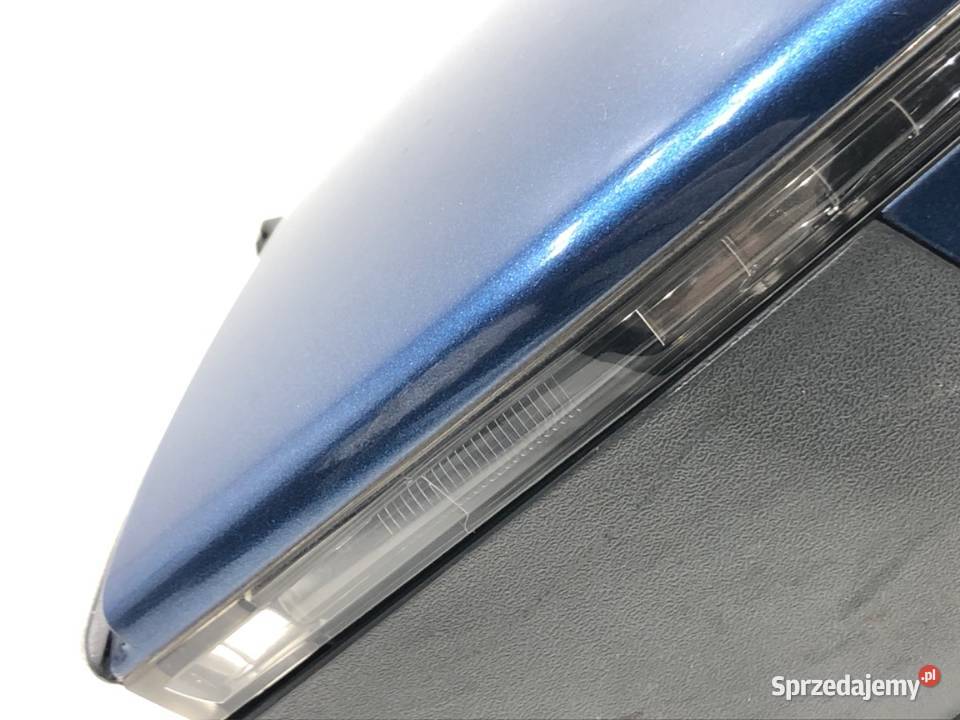 LUSTERKO PRAWY SEAT LEON III Hatchback osobowe