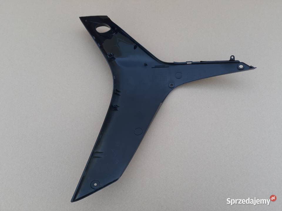 HONDA CBR 600RR OWIEWKA PRAWA BOCZEK CZASZA Bieleń sprzedam