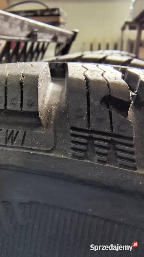 Koła zimowe 205 60 16 5x143 sprzedam
