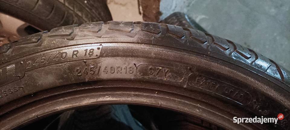 Zimowe opony 24540 R18 Michelin Samochodowe Katowice sprzedam