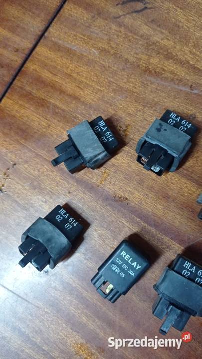 Przekaźniki SYM 250 skuter Części motocyklowe