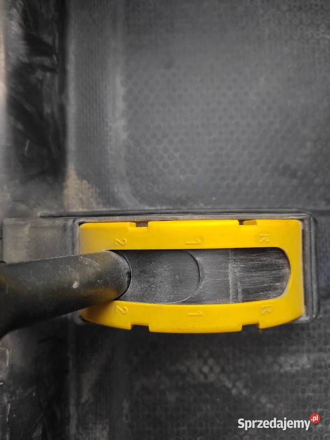 Elektryczny Jeep firmy Peg Perego Częstochowa