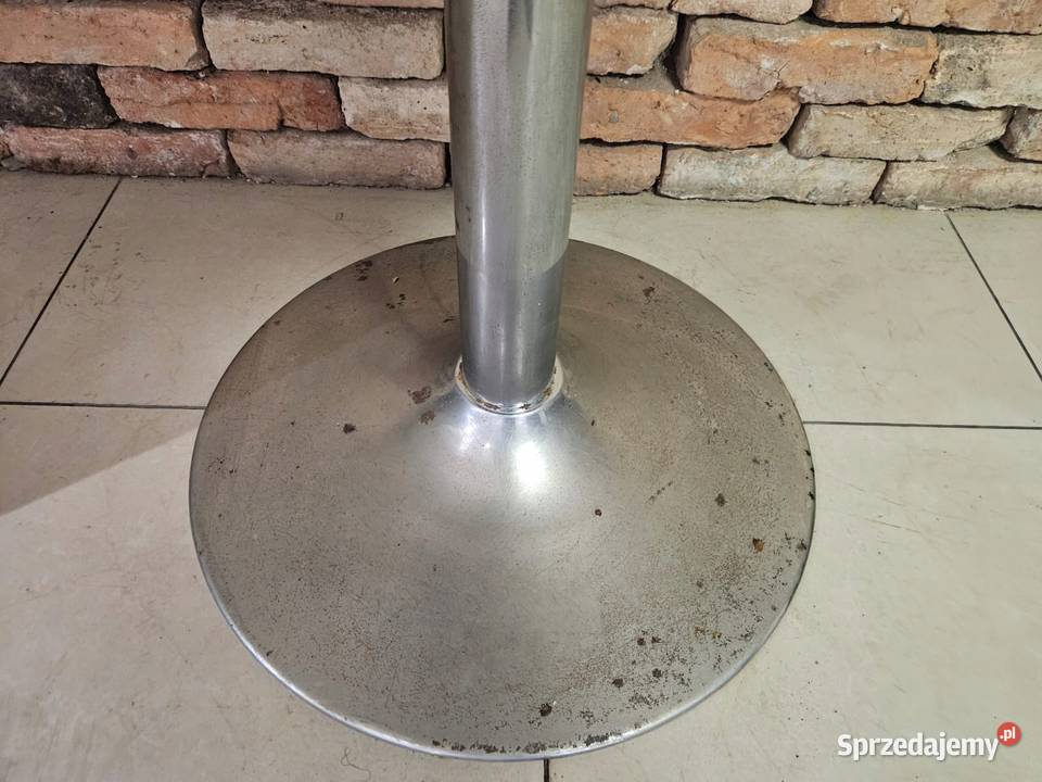 Stoliki do lokalu pubu punktu gastronomicznego Góra