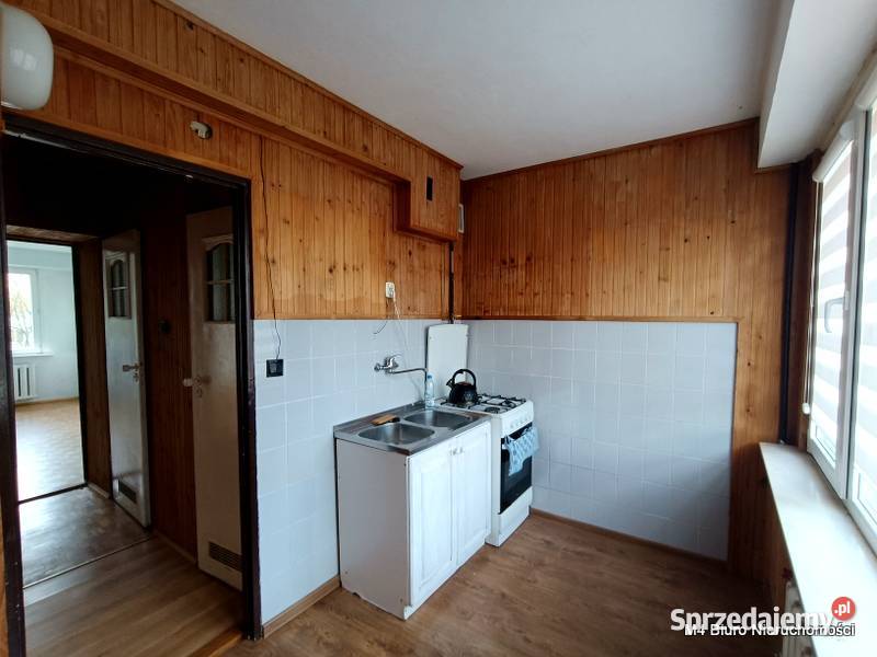 MIESZKANIE NA I PIETRZE W KROŚNIE NA OŚ