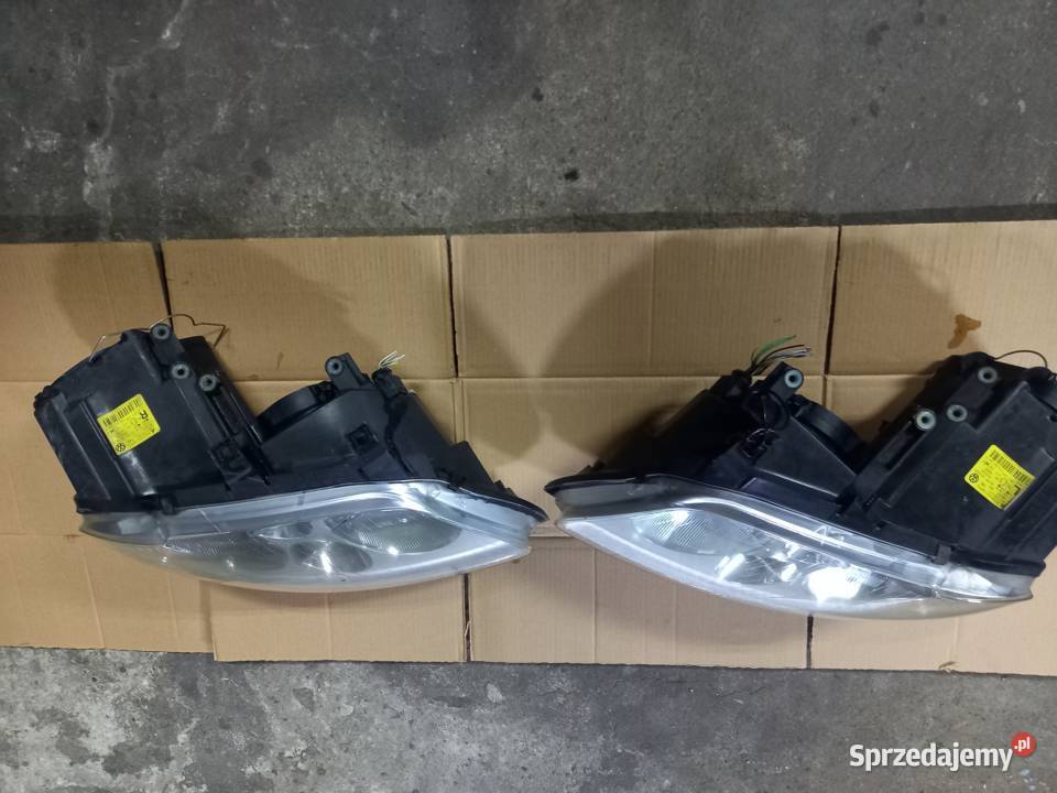 LAMPY PRZEDNIE LEWA PRAWA XENON VW TOURAN łódzkie