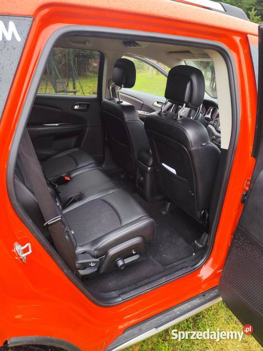 Zamienię na miejskie Dodge Journey 24 CROSSROAD Journey Rzeszów