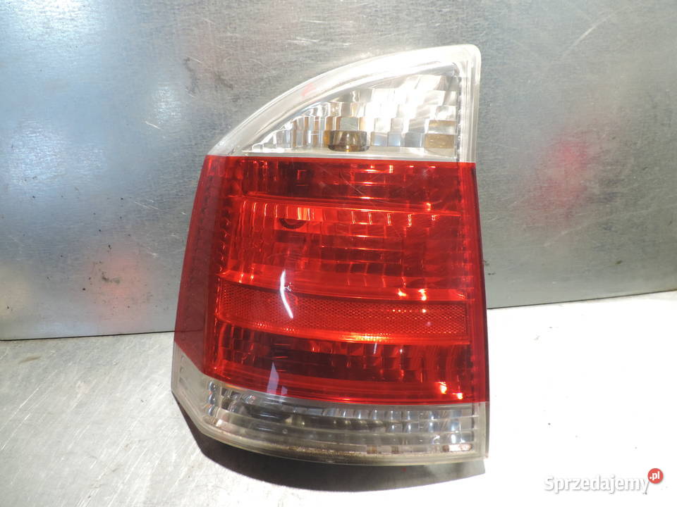 OPEL VECTRA C SEDAN LAMPA LEWY TYŁ małopolskie Nowy Sącz