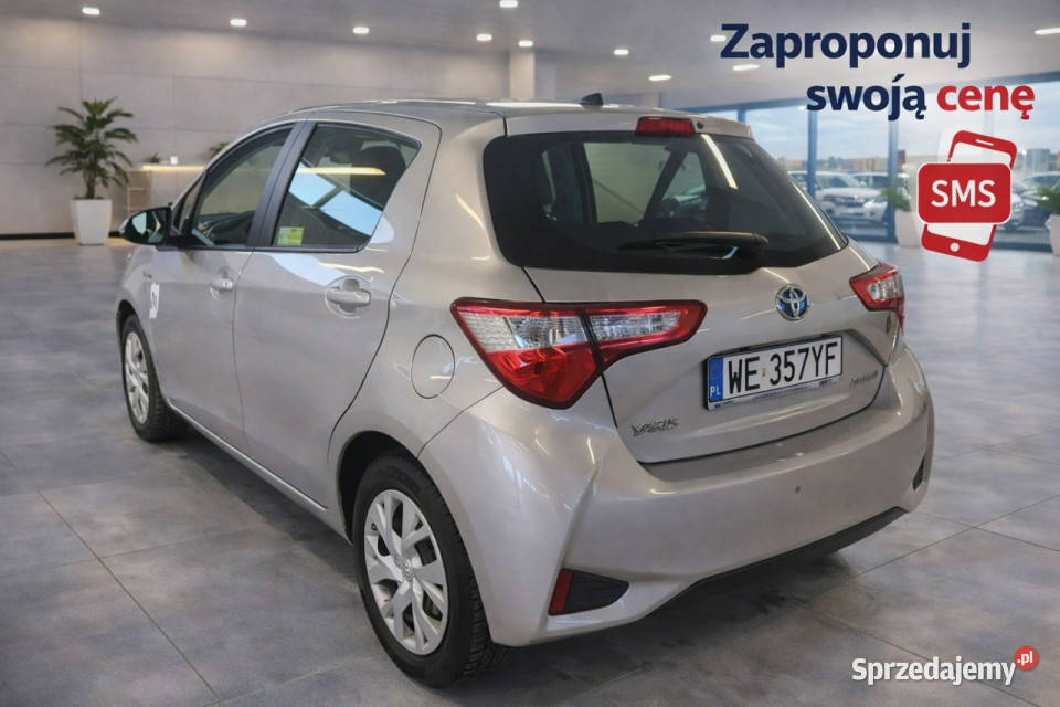 Toyota Yaris 2020 Salon Polska 1Właściciel lakier metallic Białystok