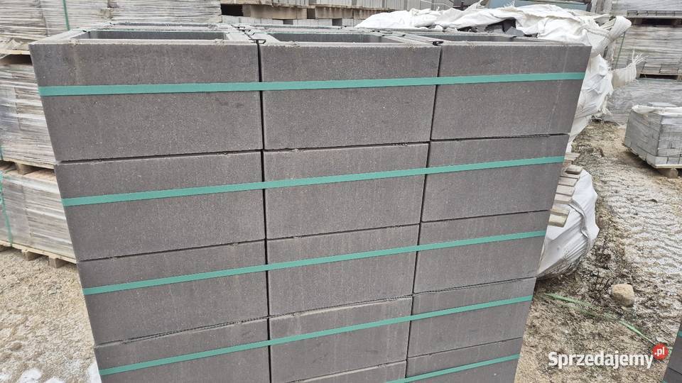 Pustak ogrodzeniowy 36x36x20 Hryniewicze sprzedam