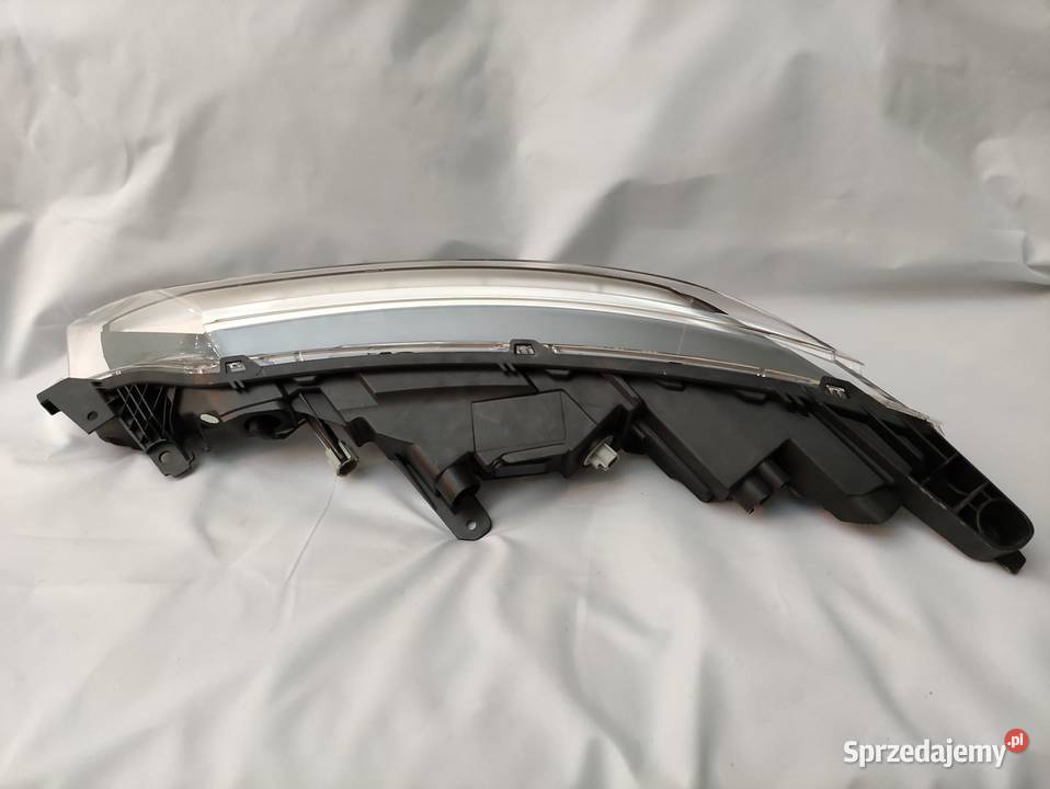 LAMPA PRAWA PRZÓD NISSAN JUKE II 2019 FULL LED wielkopolskie
