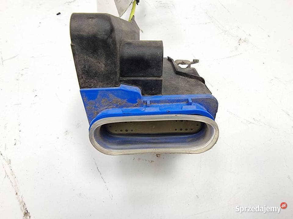 ZAMEK DRZWI PT AUDI A4 B5 8D08E9016A sprzedam