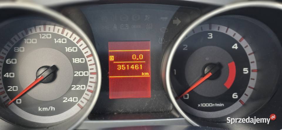 MITSUBISHI OUTLANDER 20 DID Z DODATKAMI THULE manualna Brzegi Dolne