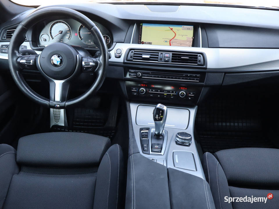 BMW 5 520d xDrive elektryczne szyby