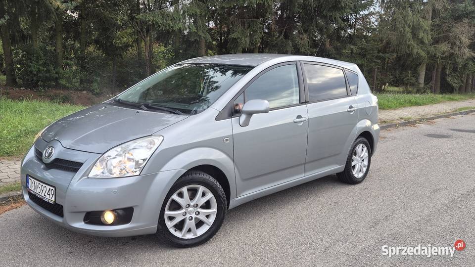 TOYOTA COROLLA VERSO LIFT 18B ZAREJESTROWANY CD Corolla Verso Końskie