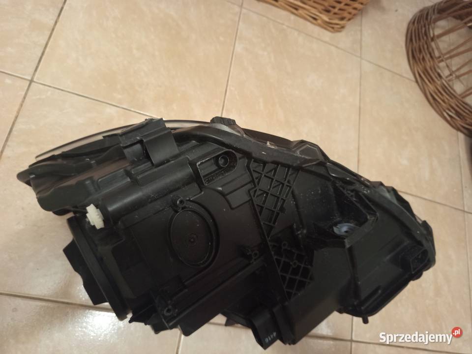 Reflektor prawy Mercedes a klasa w 176 orginalny Rzeszów