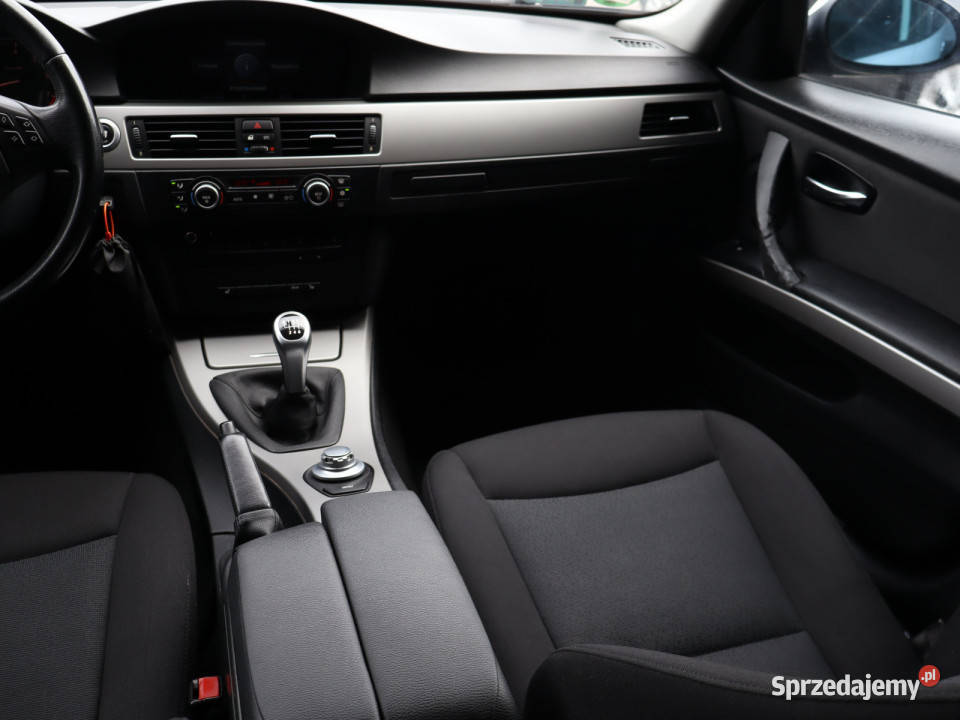 BMW 3 320 i manualna BMW dolnośląskie