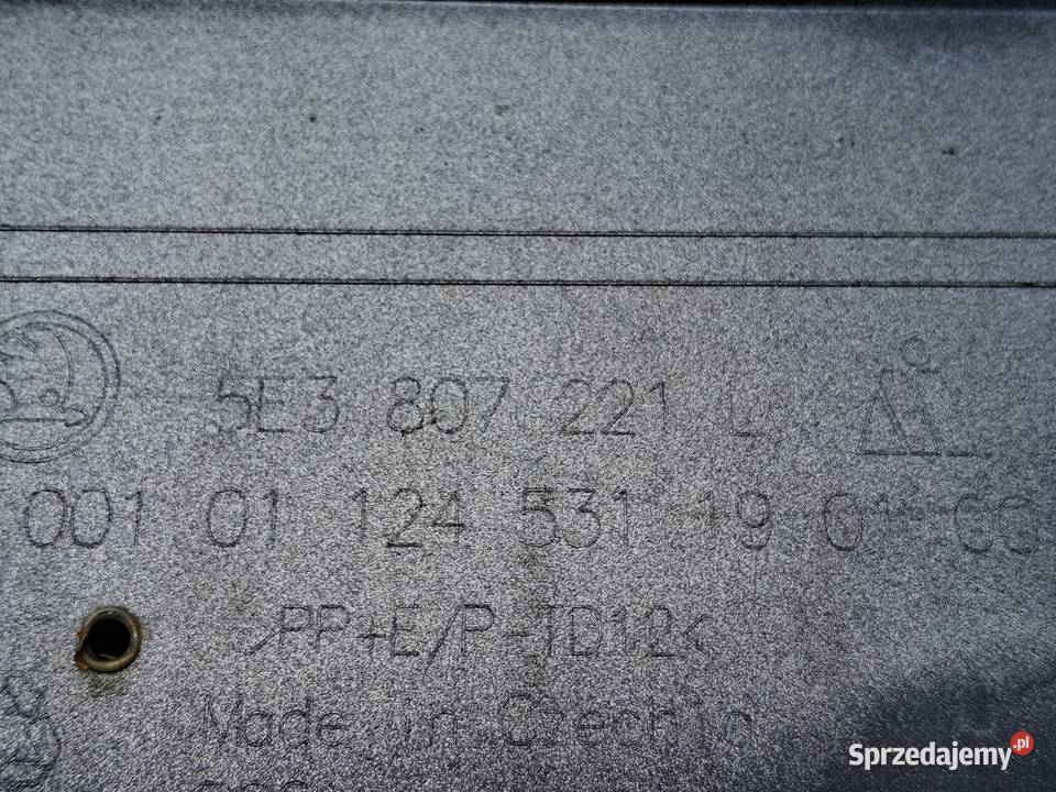 SKODA OCTAVIA IV 4 LIFT ZDERZAK PRZÓD PRZEDNI Zderzaki Bieleń