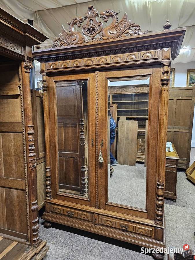 Dębowa szafa Brójce