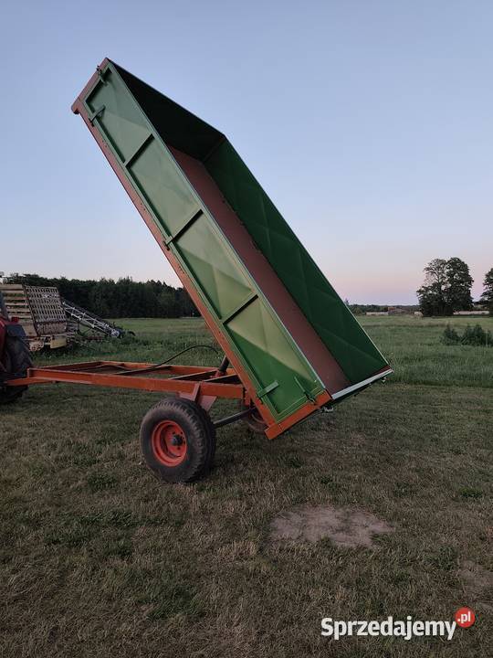 Przyczepa wywrotka Przyczepy rolnicze Śmiary