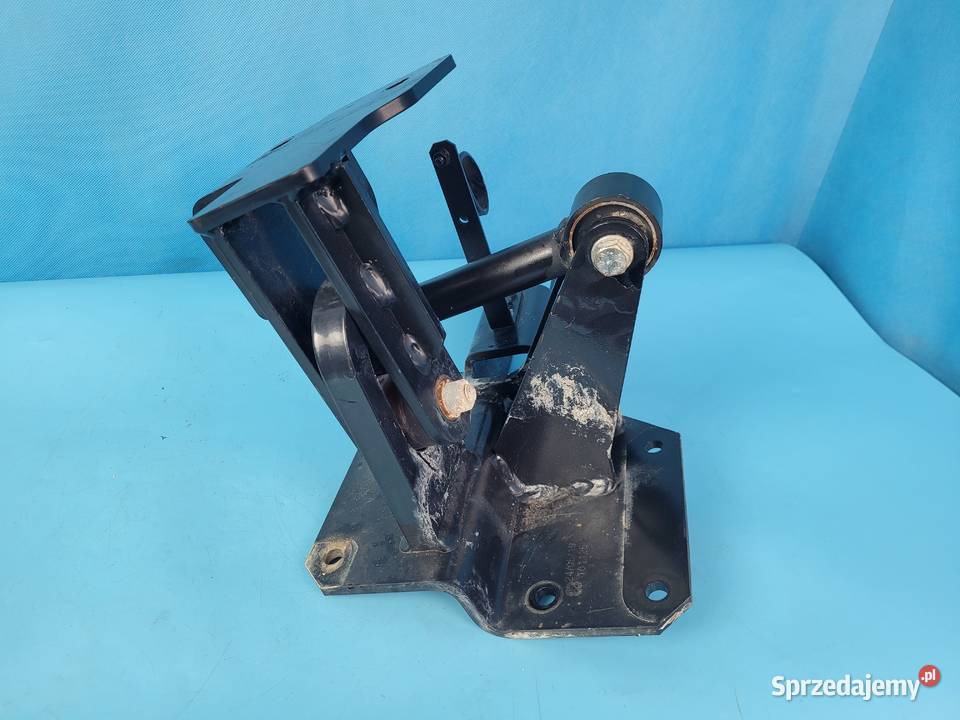 DEUTZFAHR 6130 TTV WSPORNIK ZAWIESZENIA KABINY Kolno