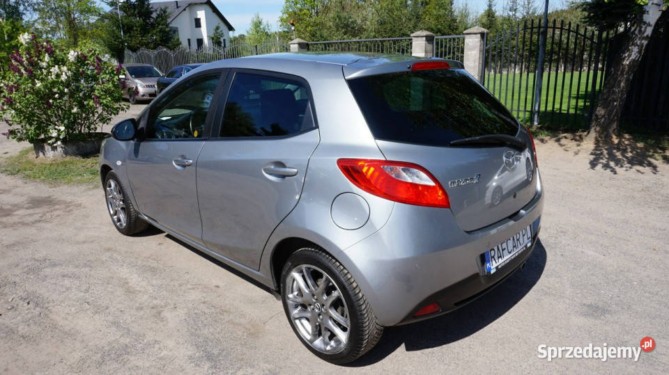 Mazda 2 z Niemiec zarejestrowana piękna klimatyzacja Zielona Góra