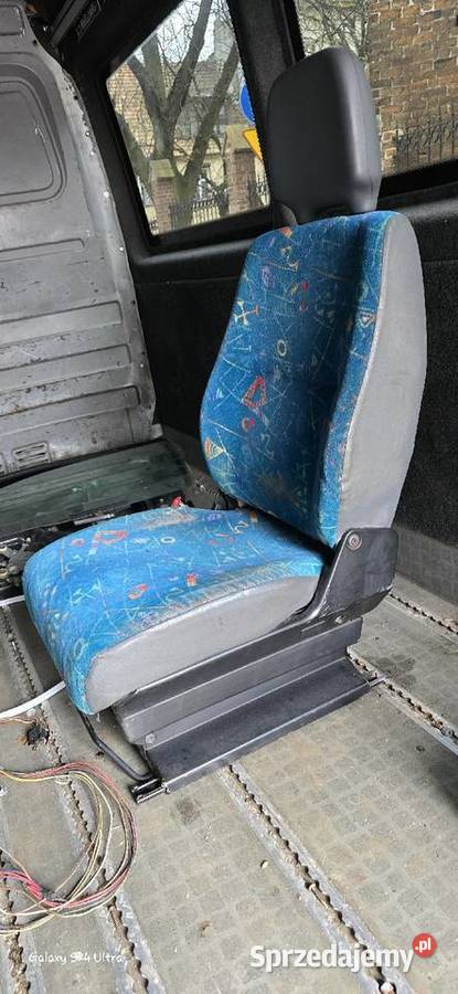 Mercedes Sprinter 9506 fotel kierowcy Wyposażenie wnętrza