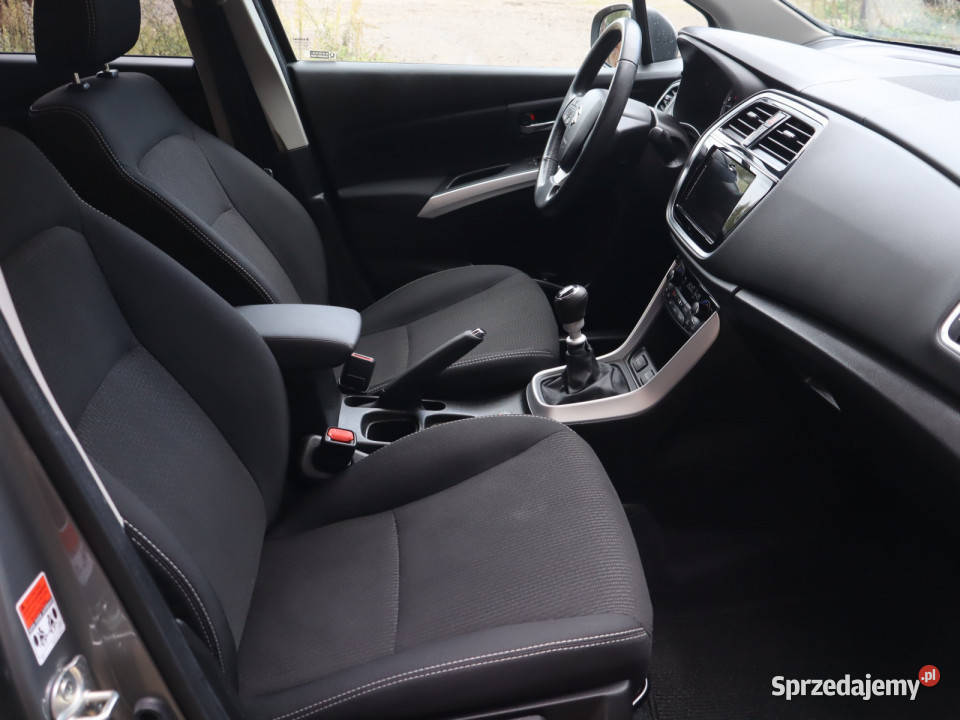 Suzuki SX4 SCross 14 BoosterJet Katowice
