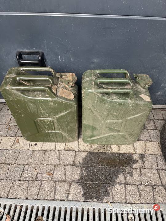 Kanister PRL polonez Fiat 125p Zuk bak zapas mazowieckie Płock sprzedam