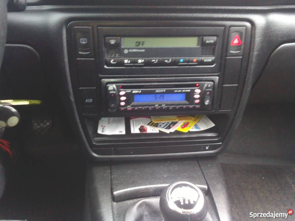 Volkswagen Passat B5 kombi 19 TDI Srebrny 1900cm3 Kędzierzyn-Koźle