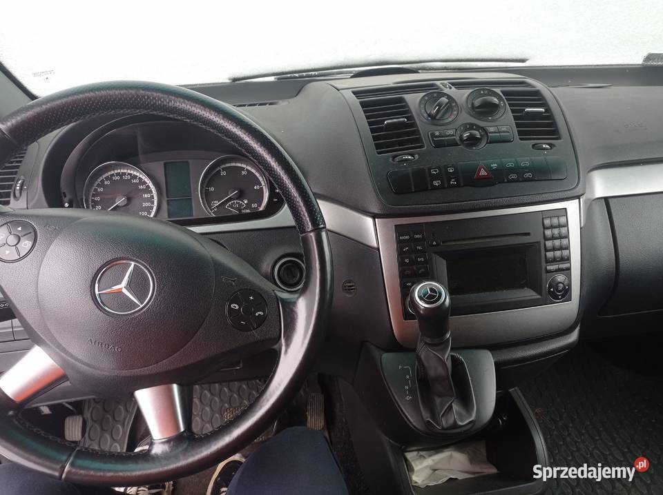 Mercedes VITO 8osobowy 2010 Automat Piaseczno
