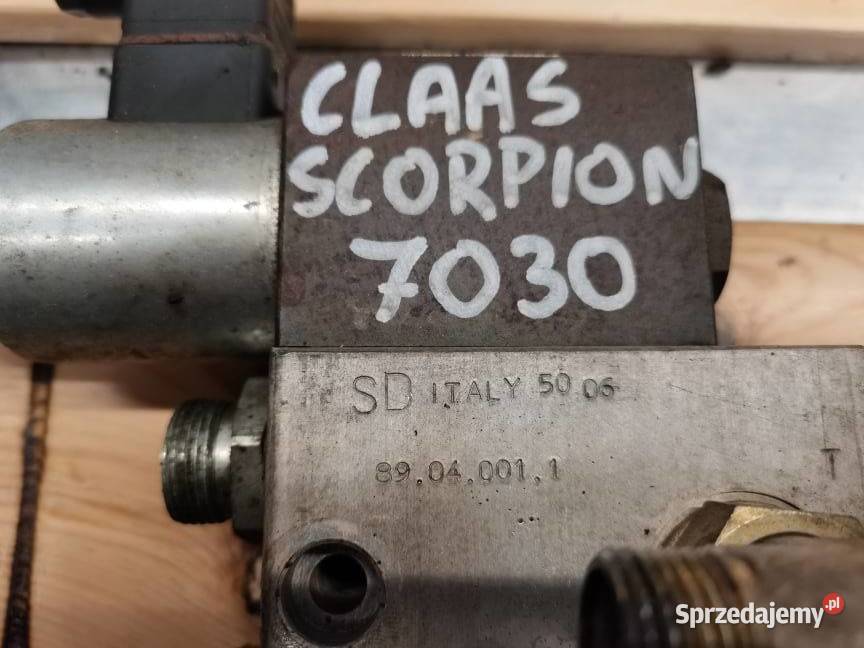 Claas Scorpion 7030 Blok zaworowy 89040011 Wilkowo