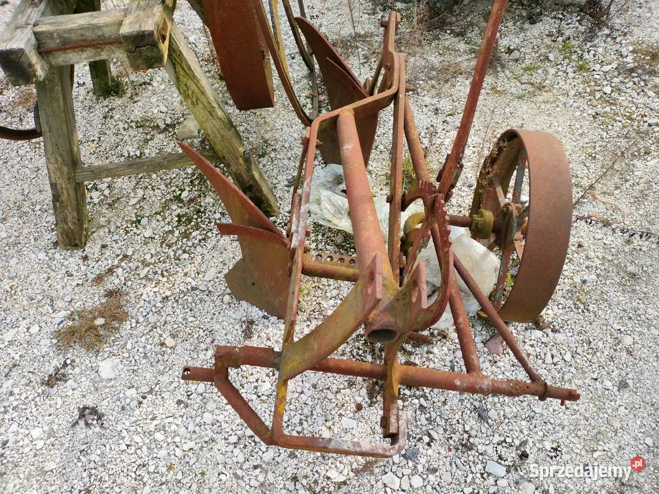 maszyny rolnicze betoniarka słupki złom użytkowy Pozostałe Radomsko