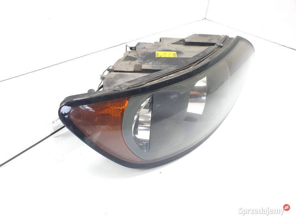 LAMPA PRAWA PRZÓD VOLVO V50 30678913