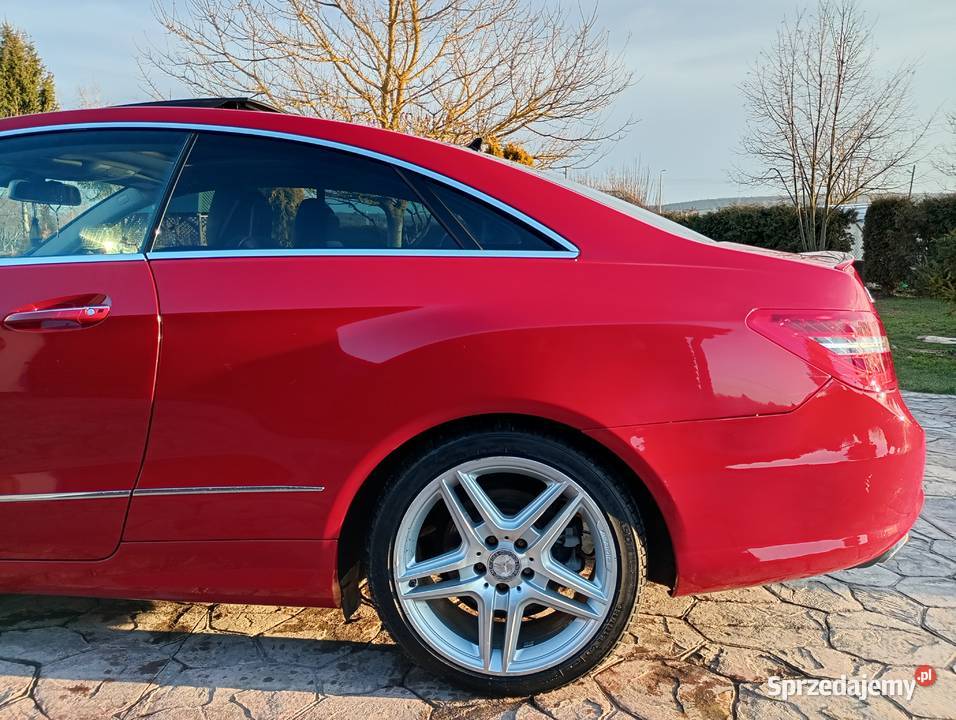 Mercedes E 550 V8 388