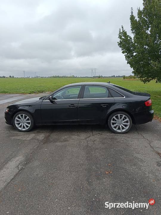 Audi A4 B8 20 benzyna nieuszkodzony